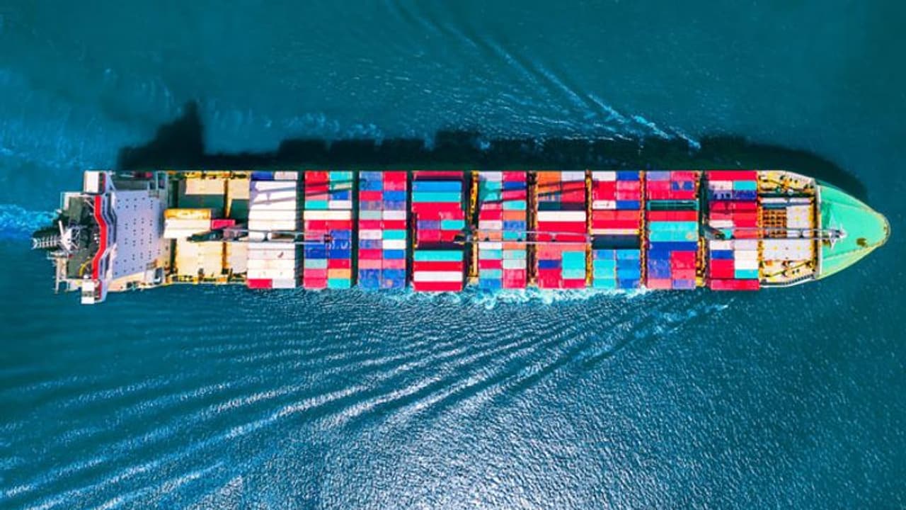 കണ്ടെയ്നര് മാര്ഗമുളള കയറ്റുമതിയില് ഇന്ത്യ 'മിടുക്കരെന്ന്' റിപ്പോര്ട്ട് കണ്ടെയ്നര് മാര്ഗമുളള കയറ്റുമതിയില് ഇന്ത്യ 'മിടുക്കരെന്ന്' റിപ്പോര്ട്ട്