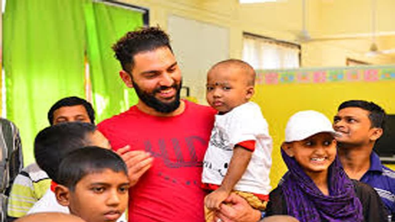 యువీ తొందరగా ఇద్దరు పిల్లలకు తండ్రవ్వాలి...ఎందుకంటే: షోయబ్ అక్తర్ యువీ తొందరగా ఇద్దరు పిల్లలకు తండ్రవ్వాలి...ఎందుకంటే: షోయబ్ అక్తర్