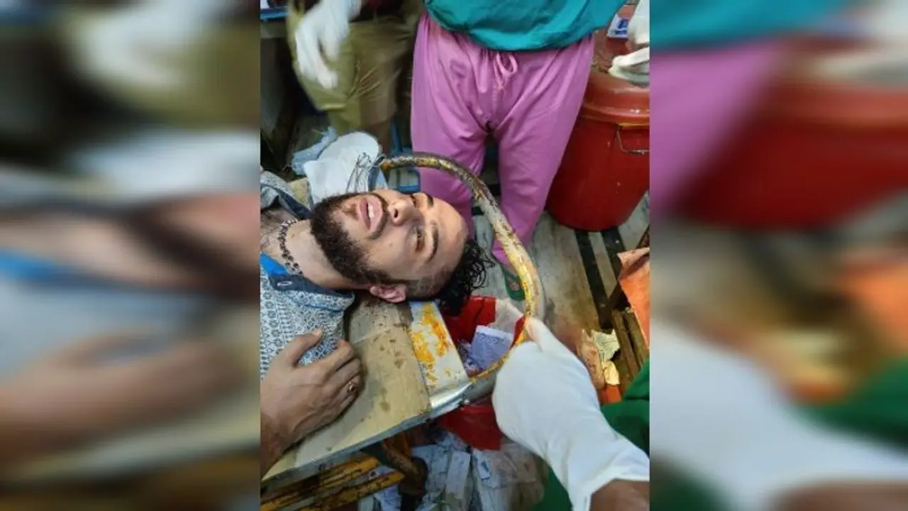 তাঁর আঘাতে গর্জে উঠেছে চিকিৎসক মহল, এখন কেমন আছেন পরিবাহ