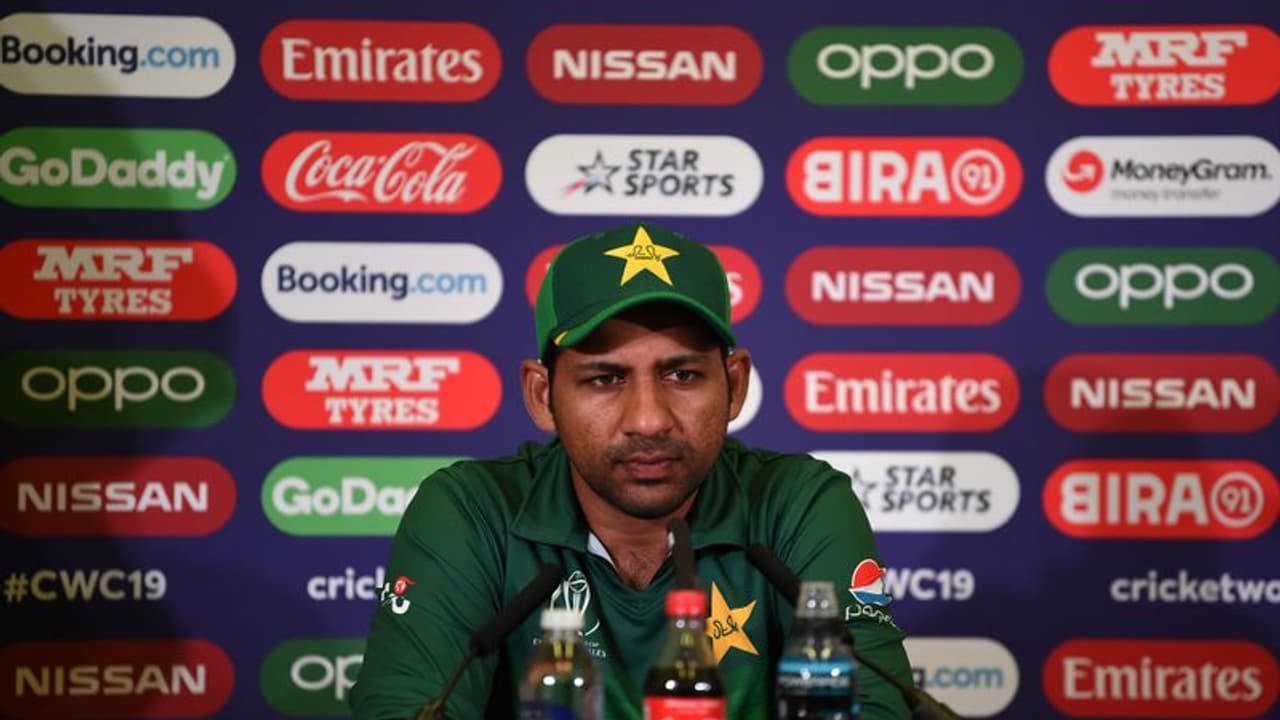 World Cup 2019: Pakistan captain Sarfaraz Ahmed takes a dig at Indian fans over Steve Smith boos World Cup 2019: Pakistan captain Sarfaraz Ahmed takes a dig at Indian fans over Steve Smith boos