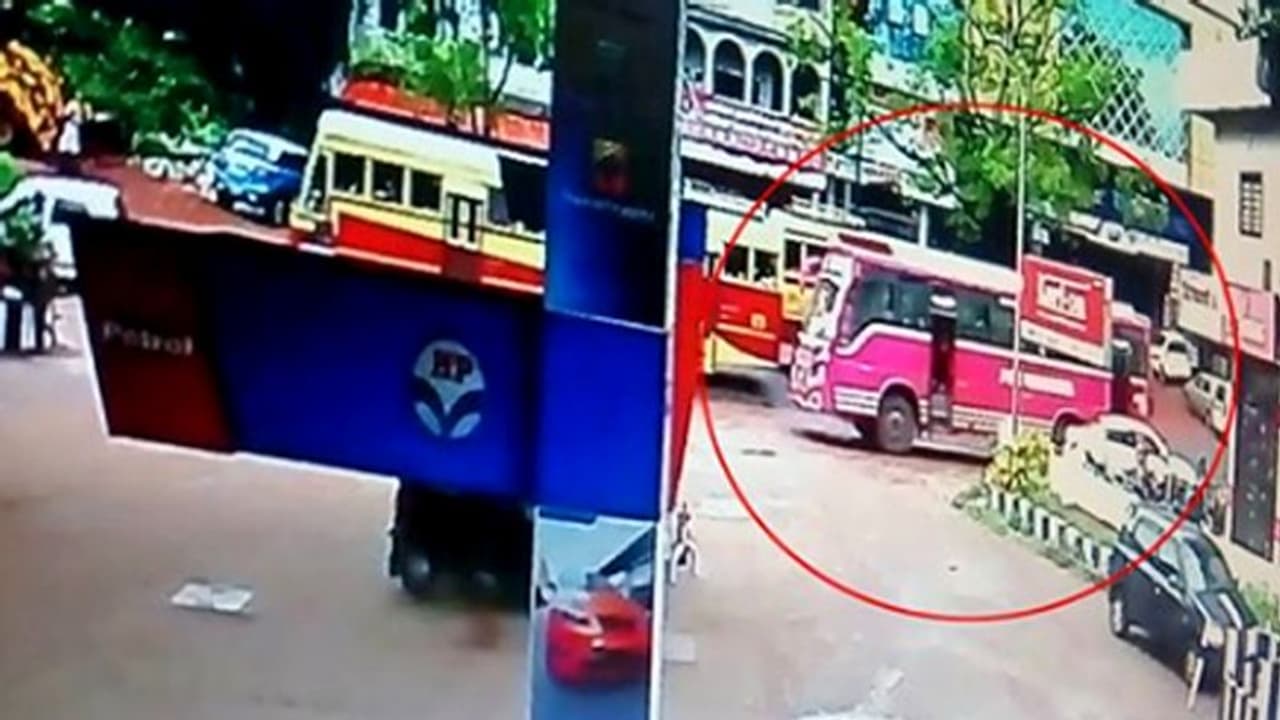 ഇത്തരം ഡ്രൈവര്മാരാണ് ആളെ കൊല്ലികള്! ഇത്തരം ഡ്രൈവര്മാരാണ് ആളെ കൊല്ലികള്!