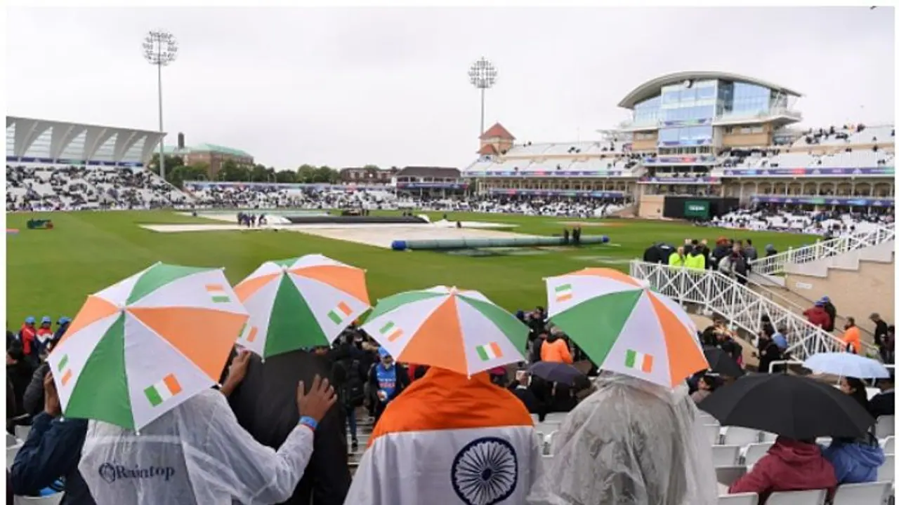 டாஸ் கூட போடாமல் கைவிடப்பட்ட இந்தியா நியூசிலாந்து போட்டி.. ரசிகர்கள் ஏமாற்றம் டாஸ் கூட போடாமல் கைவிடப்பட்ட இந்தியா நியூசிலாந்து போட்டி.. ரசிகர்கள் ஏமாற்றம்