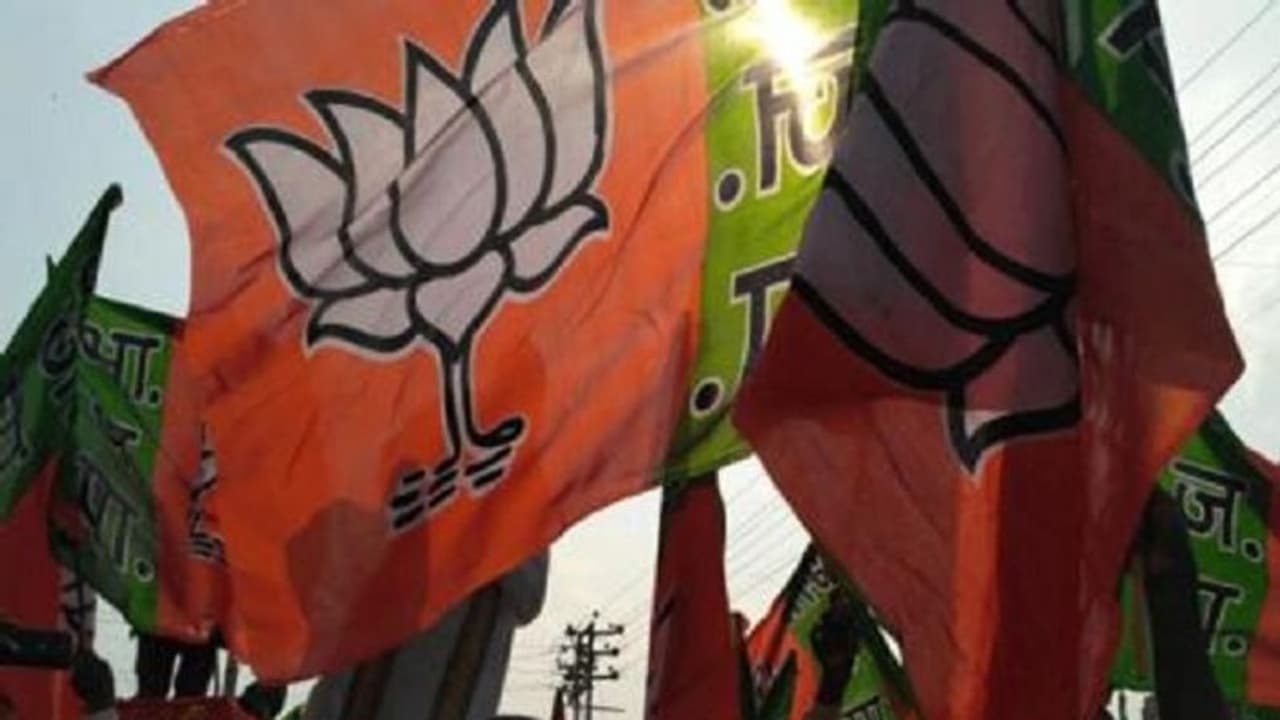 ಕೈ ಶಾಸಕನಿಂದ ಬಿಜೆಪಿಗೆ ಬೆಂಬಲ! ಕೈ ಶಾಸಕನಿಂದ ಬಿಜೆಪಿಗೆ ಬೆಂಬಲ!