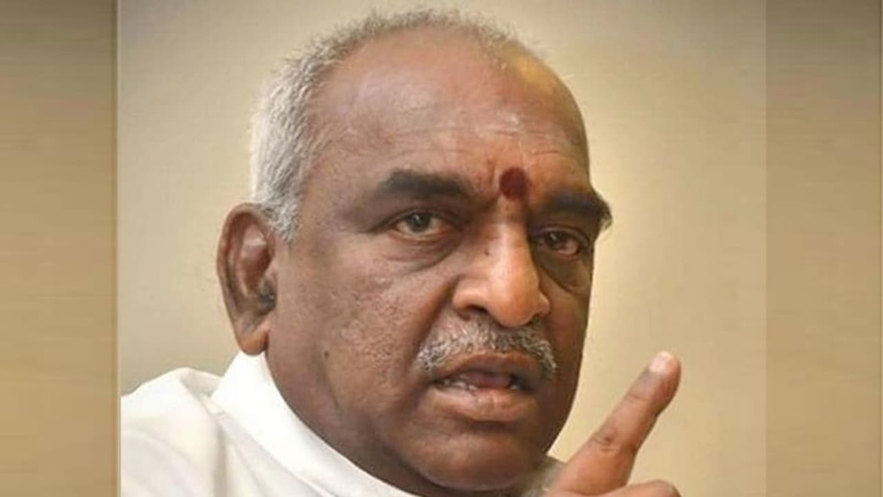 திமுகவை உச்சகட்ட காண்டில் பேசும் பாஜக...!! ஸ்டாலின் கிஷோர் உறவில் வயிற்றெரிச்சல்படும் பொன். ஆர்...!! திமுகவை உச்சகட்ட காண்டில் பேசும் பாஜக...!! ஸ்டாலின் கிஷோர் உறவில் வயிற்றெரிச்சல்படும் பொன். ஆர்...!!