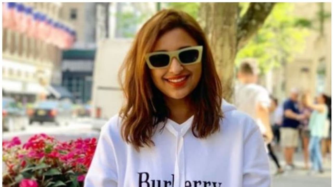 'സൈന' സിനിമ വൈകുന്നതെന്തേ; മറുപടിയുമായി പരിനീതി