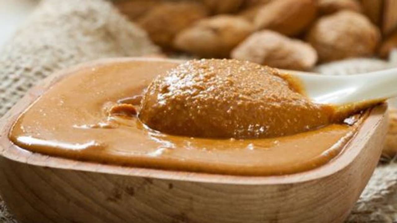 ആൽമണ്ട് ബട്ടർ കഴിച്ചാലുള്ള ഗുണങ്ങൾ ആൽമണ്ട് ബട്ടർ കഴിച്ചാലുള്ള ഗുണങ്ങൾ