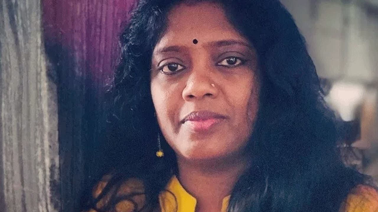 சமூக சேவகிக்கு பாலியல் தொல்லை...திடீரென காவல் நிலையத்தில் சரணடைந்த பிரபல நடிகர்... சமூக சேவகிக்கு பாலியல் தொல்லை...திடீரென காவல் நிலையத்தில் சரணடைந்த பிரபல நடிகர்...