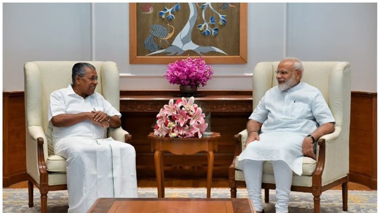 തിരുവനന്തപുരം വിമാനത്താവളം അദാനിക്കല്ല, സിയാലിന് തന്നെ വേണം: പ്രധാനമന്ത്രിയോട് മുഖ്യമന്ത്രി തിരുവനന്തപുരം വിമാനത്താവളം അദാനിക്കല്ല, സിയാലിന് തന്നെ വേണം: പ്രധാനമന്ത്രിയോട് മുഖ്യമന്ത്രി