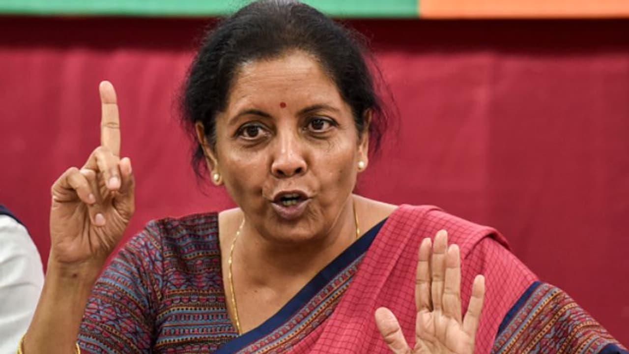 আসন্ন বাজেট অধিবেশনে চাকরি এবং অর্থনীতিই এখন সবথেকে বড় চ্যালেঞ্জ আসন্ন বাজেট অধিবেশনে চাকরি এবং অর্থনীতিই এখন সবথেকে বড় চ্যালেঞ্জ