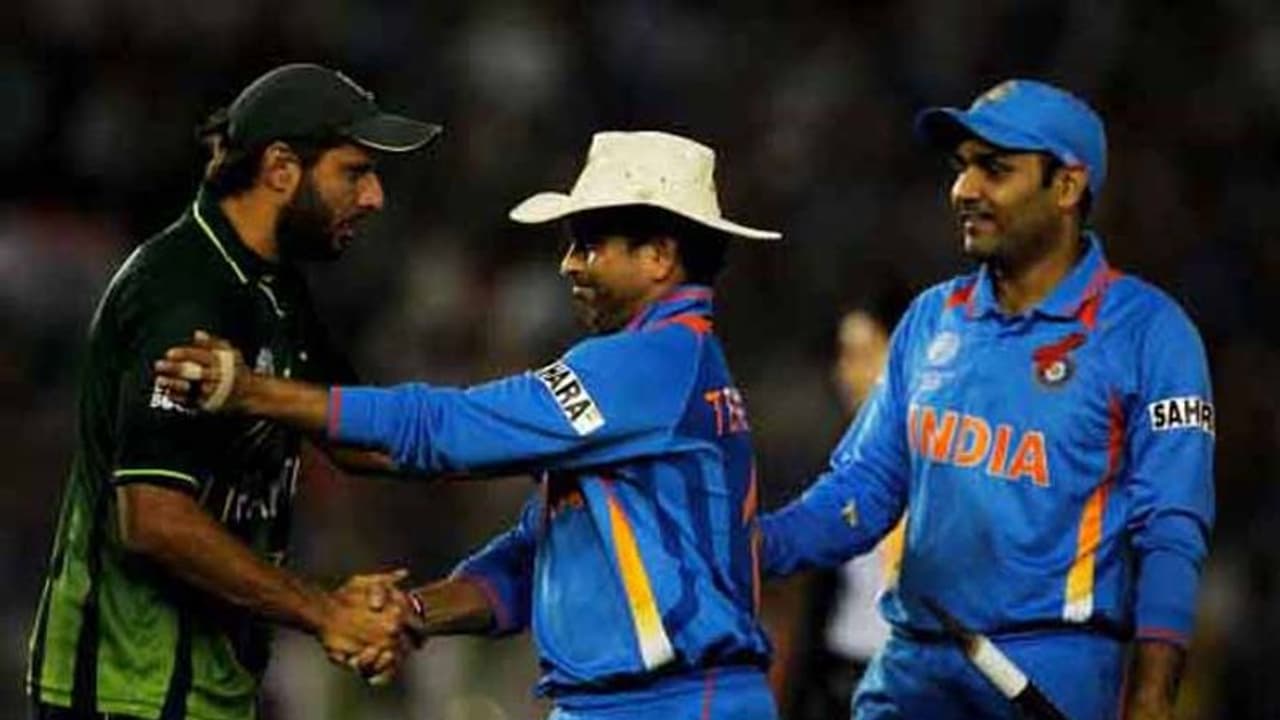 ടീം ഇന്ത്യ തലയുയർത്തിപ്പിടിച്ച ദിനം; പാകിസ്ഥാനെതിരായ ചരിത്രജയത്തിന് ഒന്പത് വയസ് ടീം ഇന്ത്യ തലയുയർത്തിപ്പിടിച്ച ദിനം; പാകിസ്ഥാനെതിരായ ചരിത്രജയത്തിന് ഒന്പത് വയസ്