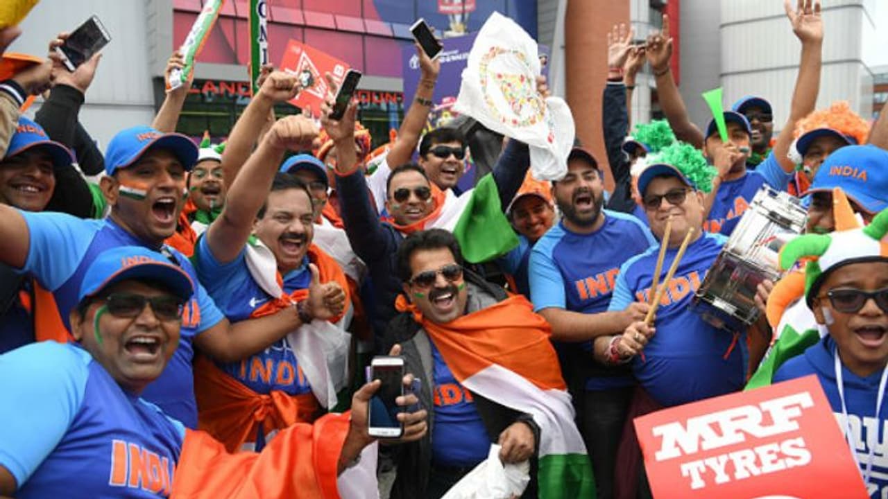 ದುಲೀಪ್ ಟ್ರೋಫಿ ಫೈನಲ್: ಟಾಸ್ ಗೆದ್ದ ಇಂಡಿಯಾ ಗ್ರೀನ್ ಬ್ಯಾಟಿಂಗ್ ಆಯ್ಕೆ ದುಲೀಪ್ ಟ್ರೋಫಿ ಫೈನಲ್: ಟಾಸ್ ಗೆದ್ದ ಇಂಡಿಯಾ ಗ್ರೀನ್ ಬ್ಯಾಟಿಂಗ್ ಆಯ್ಕೆ