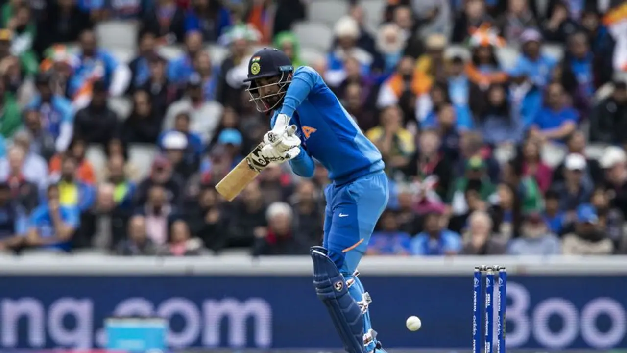 ವಿಶ್ವಕಪ್ 2019: ಹಾಫ್ ಸೆಂಚುರಿ ಸಿಡಿಸಿ ರಾಹುಲ್ ಔಟ್! ವಿಶ್ವಕಪ್ 2019: ಹಾಫ್ ಸೆಂಚುರಿ ಸಿಡಿಸಿ ರಾಹುಲ್ ಔಟ್!