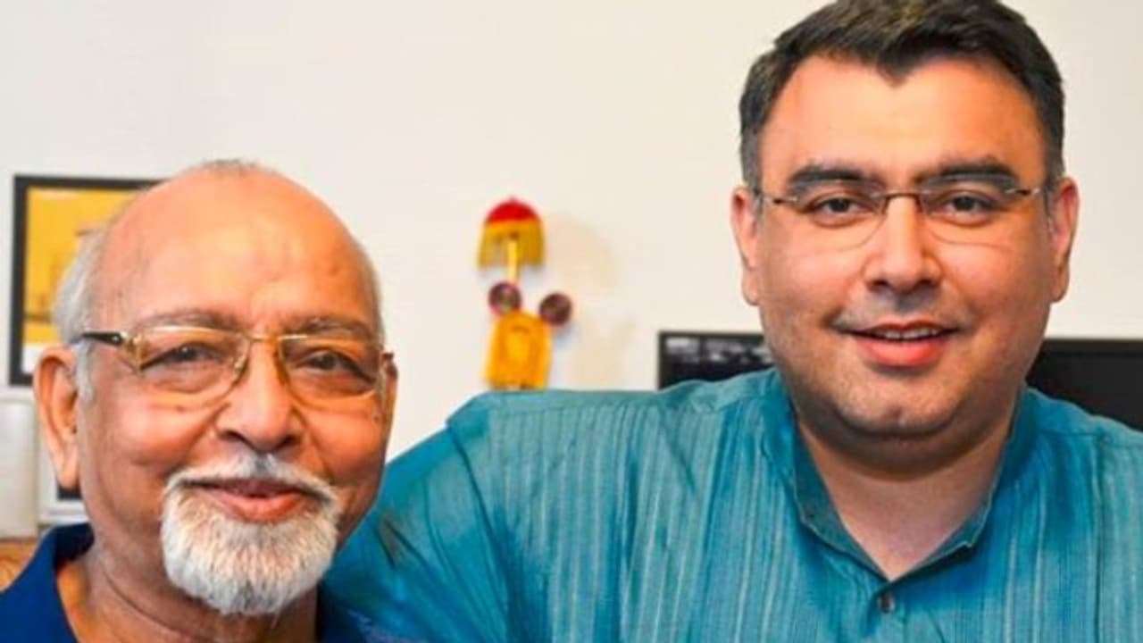 রাইফেল কিনতে বাড়ি বিক্রি করেছিলেন বাবা, ফাদার্স ডে তে আবেগঘন পোস্ট শ্যুটার গগন নারং এর রাইফেল কিনতে বাড়ি বিক্রি করেছিলেন বাবা, ফাদার্স ডে তে আবেগঘন পোস্ট শ্যুটার গগন নারং এর