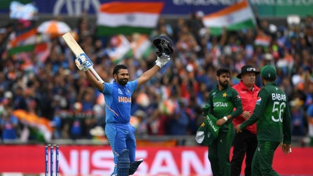 ವಿಶ್ವಕಪ್ 2019: ಪಾಕಿಸ್ತಾನಕ್ಕೆ 337 ರನ್ ಟಾರ್ಗೆಟ್ ನೀಡಿದ ಭಾರತ! ವಿಶ್ವಕಪ್ 2019: ಪಾಕಿಸ್ತಾನಕ್ಕೆ 337 ರನ್ ಟಾರ್ಗೆಟ್ ನೀಡಿದ ಭಾರತ!