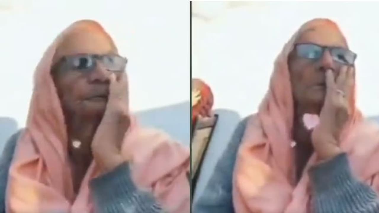 'ഇന്ത്യയാണ് നല്ലത്'; ലോകകപ്പിൽ ഇന്ത്യയെ പിന്തുണച്ച് പാക്കിസ്ഥാനിൽ നിന്നൊരു മുത്തശ്ശി വീഡിയോ 'ഇന്ത്യയാണ് നല്ലത്'; ലോകകപ്പിൽ ഇന്ത്യയെ പിന്തുണച്ച് പാക്കിസ്ഥാനിൽ നിന്നൊരു മുത്തശ്ശി വീഡിയോ