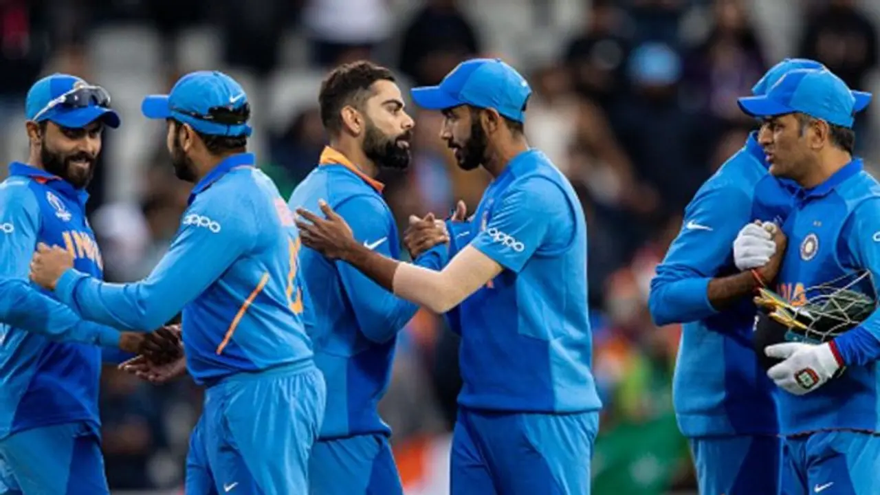 World Cup 2019: Virat Kohli led India intimidate Pakistan, says Waqar Younis