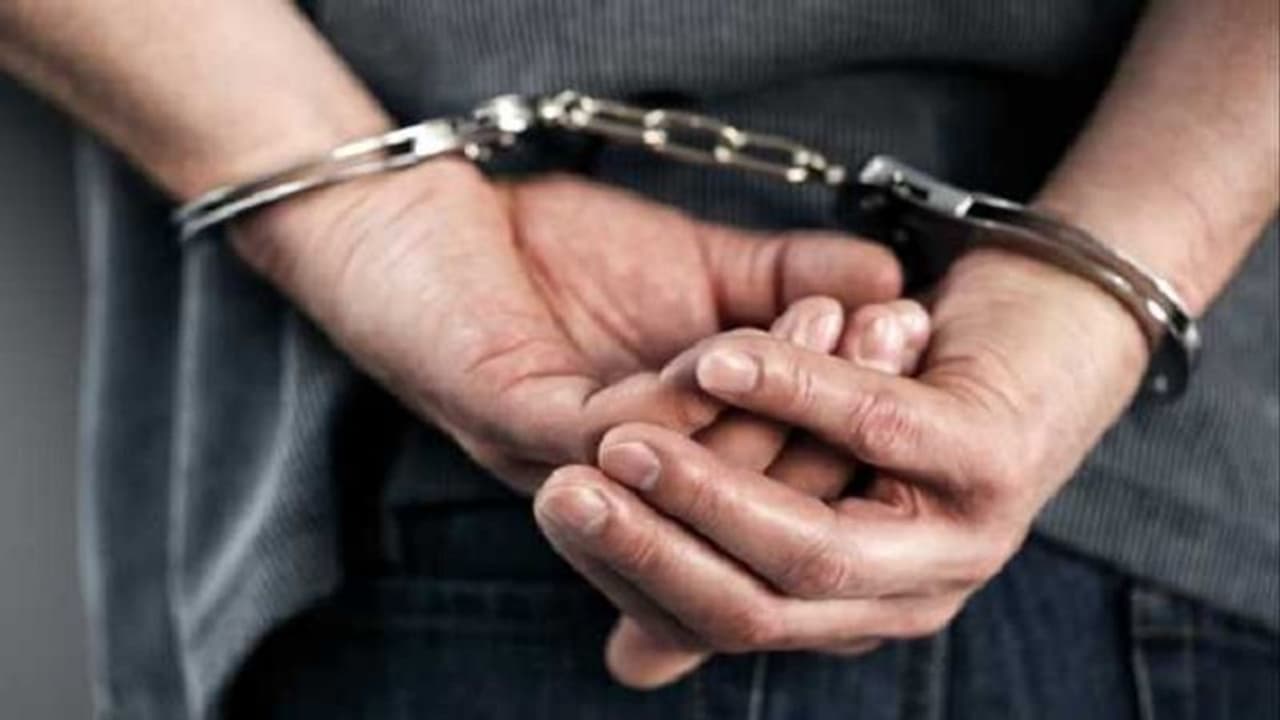 ভিন জাতে বিয়ে, নিজের দিদিকেই নৃশংস শাস্তি দিল কিশোর