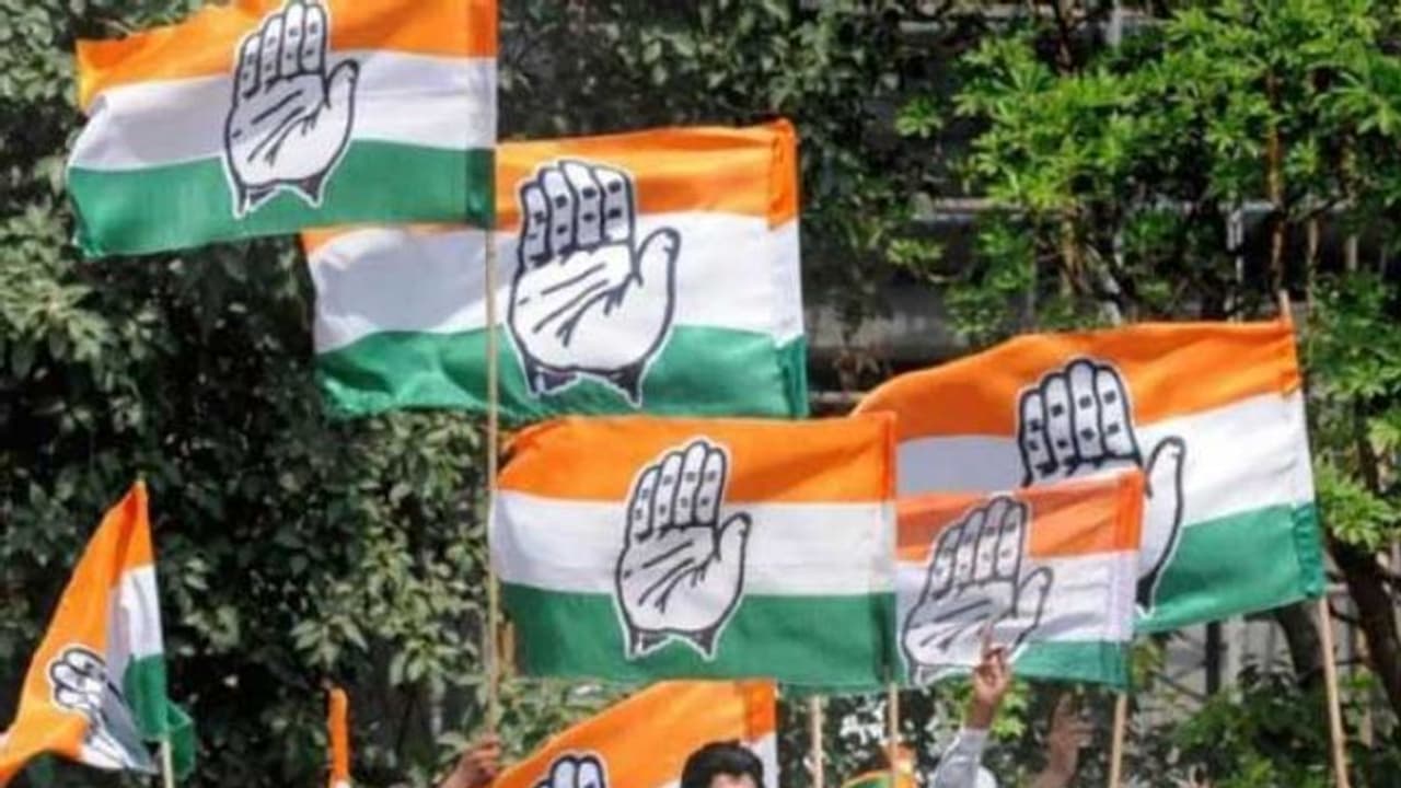 ಕರ್ನಾಟಕ ಸಿಎಂ ಬದಲಾಗಬಹುದು :ಕೈ ಶಾಸಕನ ಹೊಸ ಬಾಂಬ್ ಕರ್ನಾಟಕ ಸಿಎಂ ಬದಲಾಗಬಹುದು :ಕೈ ಶಾಸಕನ ಹೊಸ ಬಾಂಬ್