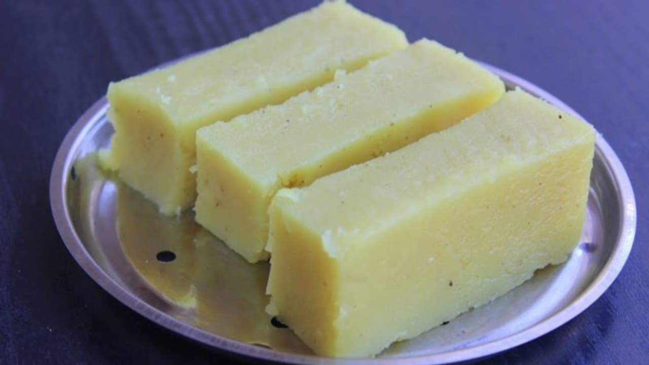 കഞ്ഞിവെള്ളം കൊണ്ട് സൂപ്പർ ഹൽവ തയ്യാറാക്കാം കഞ്ഞിവെള്ളം കൊണ്ട് സൂപ്പർ ഹൽവ തയ്യാറാക്കാം