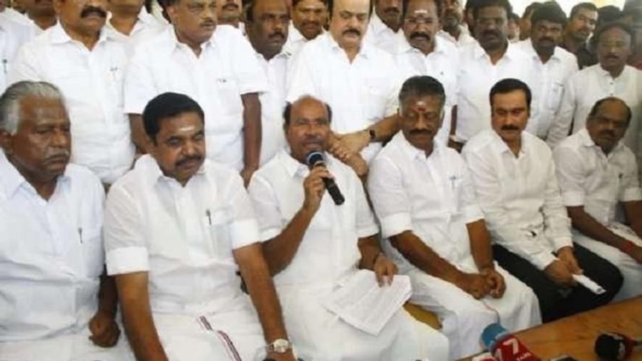 அதிமுக இல்லையென்றால் அன்புமணி எம்.பி., ஆகியிருக்க முடியுமா? புலியிடம் எலி வாலாட்டலாமா..? பாமகவுடன் மோதல் ..!