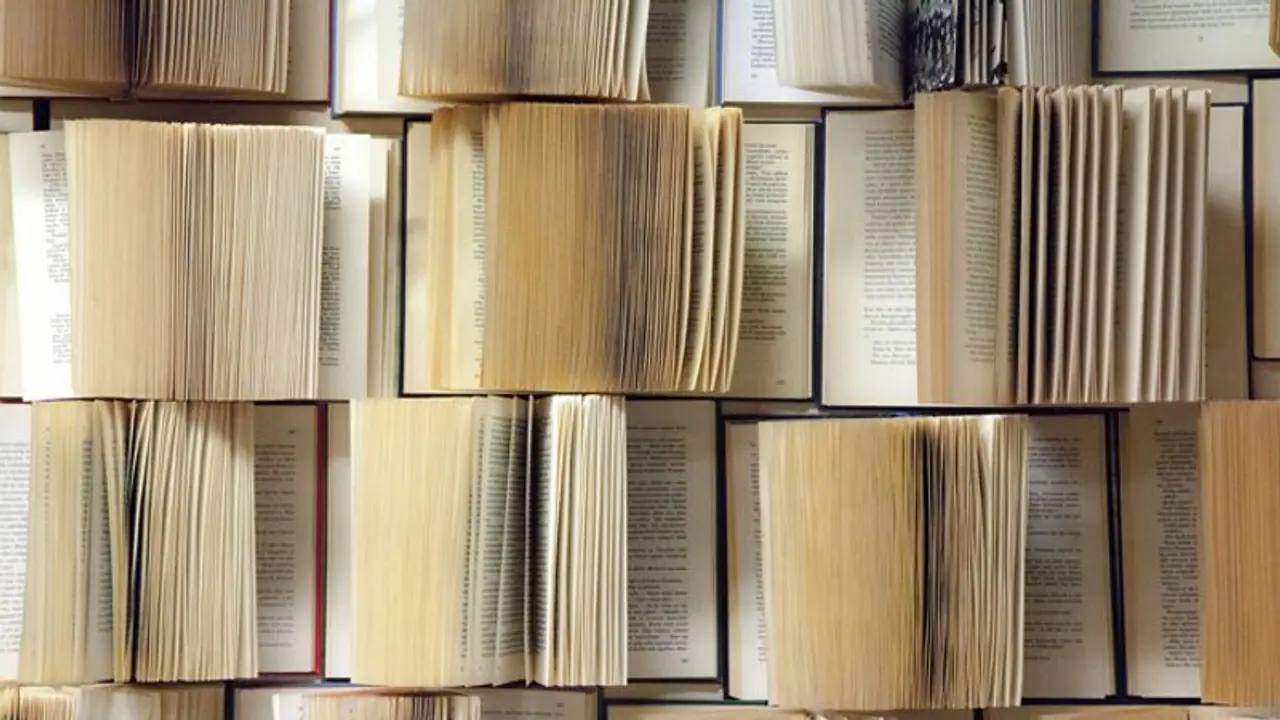 പ്രശസ്തരുടെ വായനശീലങ്ങളും വായന വളര്‍ത്താന്‍ ചില കാര്യങ്ങളും...