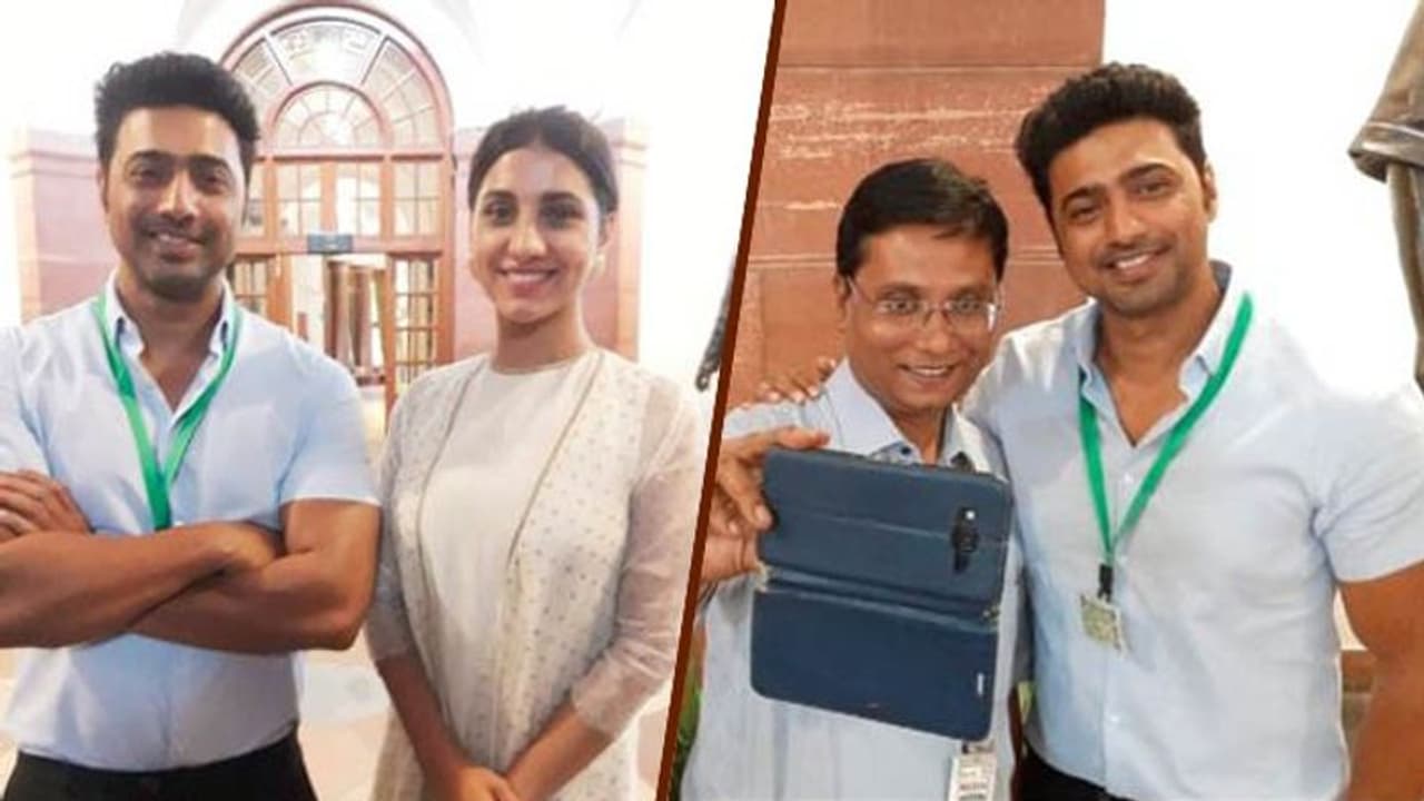 সাংসদ দেব এখন অনেক পরিণত, শপথ নিয়েই প্রমাণ করলেন নায়ক সাংসদ দেব এখন অনেক পরিণত, শপথ নিয়েই প্রমাণ করলেন নায়ক