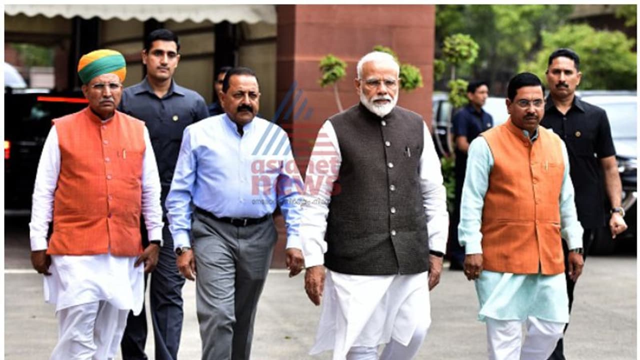 All Party Meeting;ಚಳಿಗಾಲ ಅಧಿವೇಶನಕ್ಕೂ ಮುನ್ನ ಪ್ರಧಾನಿ ಮೋದಿ ಅಧ್ಯಕ್ಷತೆಯಲ್ಲಿ ಸರ್ವಪಕ್ಷ ಸಭೆ! All Party Meeting;ಚಳಿಗಾಲ ಅಧಿವೇಶನಕ್ಕೂ ಮುನ್ನ ಪ್ರಧಾನಿ ಮೋದಿ ಅಧ್ಯಕ್ಷತೆಯಲ್ಲಿ ಸರ್ವಪಕ್ಷ ಸಭೆ!