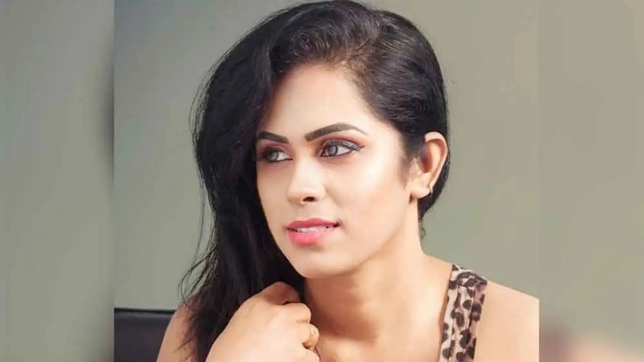 விஜய் டிவி பிரபலம் பிரியாவிற்கு பிறந்த அழகான குழந்தை! குவியும் வாழ்த்து! விஜய் டிவி பிரபலம் பிரியாவிற்கு பிறந்த அழகான குழந்தை! குவியும் வாழ்த்து!