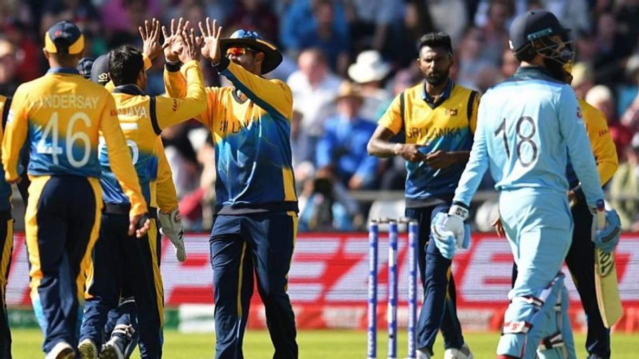 ಬಲಿಷ್ಠ ಇಂಗ್ಲೆಂಡ್ಗೆ ಲಂಕಾ ಶಾಕ್ ಟೂರ್ನಿಯಲ್ಲಿ ಭರ್ಜರಿ ಕಮ್ಬ್ಯಾಕ್! ಬಲಿಷ್ಠ ಇಂಗ್ಲೆಂಡ್ಗೆ ಲಂಕಾ ಶಾಕ್ ಟೂರ್ನಿಯಲ್ಲಿ ಭರ್ಜರಿ ಕಮ್ಬ್ಯಾಕ್!