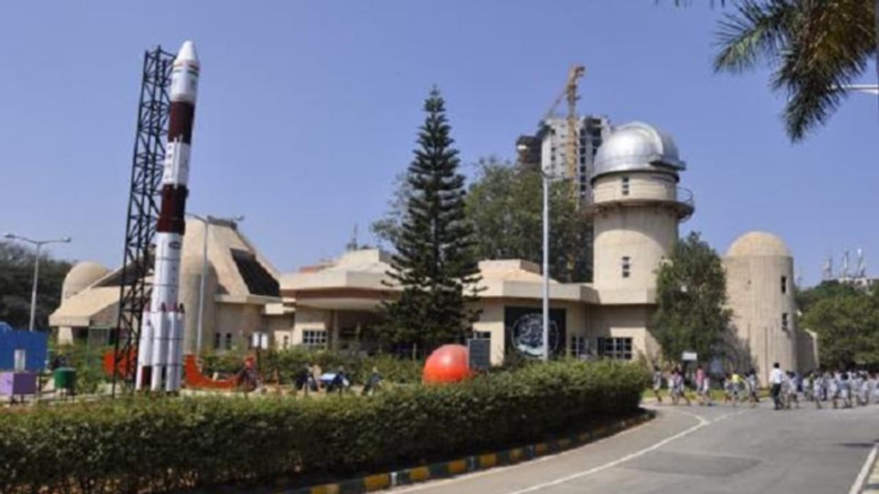 ಬೆಂಗಳೂರಿನ ನೆಹರೂ ಸಂಶೋಧನಾ ಕೇಂದ್ರ ವಿಶ್ವದಲ್ಲೇ ಟಾಪ್ 7! ಬೆಂಗಳೂರಿನ ನೆಹರೂ ಸಂಶೋಧನಾ ಕೇಂದ್ರ ವಿಶ್ವದಲ್ಲೇ ಟಾಪ್ 7!