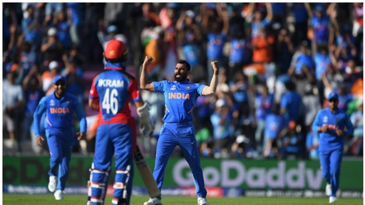 বিশ্বকাপে সুযোগ আসবেই, শামিকে তৈরি থাকতে বলেছিলেন সচিন বিশ্বকাপে সুযোগ আসবেই, শামিকে তৈরি থাকতে বলেছিলেন সচিন