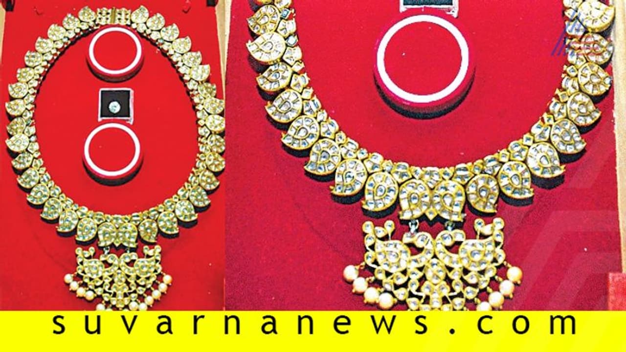 18 ಕೋಟಿ ನೆಕ್ಲೇಸ್ಗೆ 6 ಜನ ಆಜೀವ ಜೈಲಿಗೆ 18 ಕೋಟಿ ನೆಕ್ಲೇಸ್ಗೆ 6 ಜನ ಆಜೀವ ಜೈಲಿಗೆ