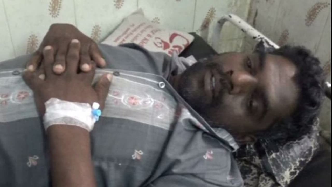 മൂന്നാറിൽ പ്രതിയ്ക്ക് കസ്റ്റഡി മർദ്ദനം; മൂന്ന് പൊലീസുകാർക്ക് എതിരെ നടപടി മൂന്നാറിൽ പ്രതിയ്ക്ക് കസ്റ്റഡി മർദ്ദനം; മൂന്ന് പൊലീസുകാർക്ക് എതിരെ നടപടി