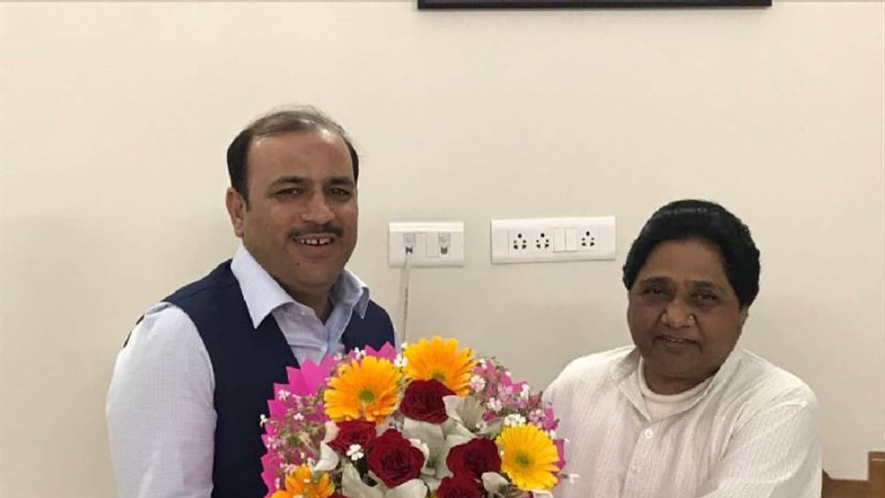 BSP ಸೇರಿದ ದೇವೇಗೌಡರ ಶಿಷ್ಯ ಡ್ಯಾನಿಷ್ ಅಲಿಗೆ ಬಂಪರ್! BSP ಸೇರಿದ ದೇವೇಗೌಡರ ಶಿಷ್ಯ ಡ್ಯಾನಿಷ್ ಅಲಿಗೆ ಬಂಪರ್!