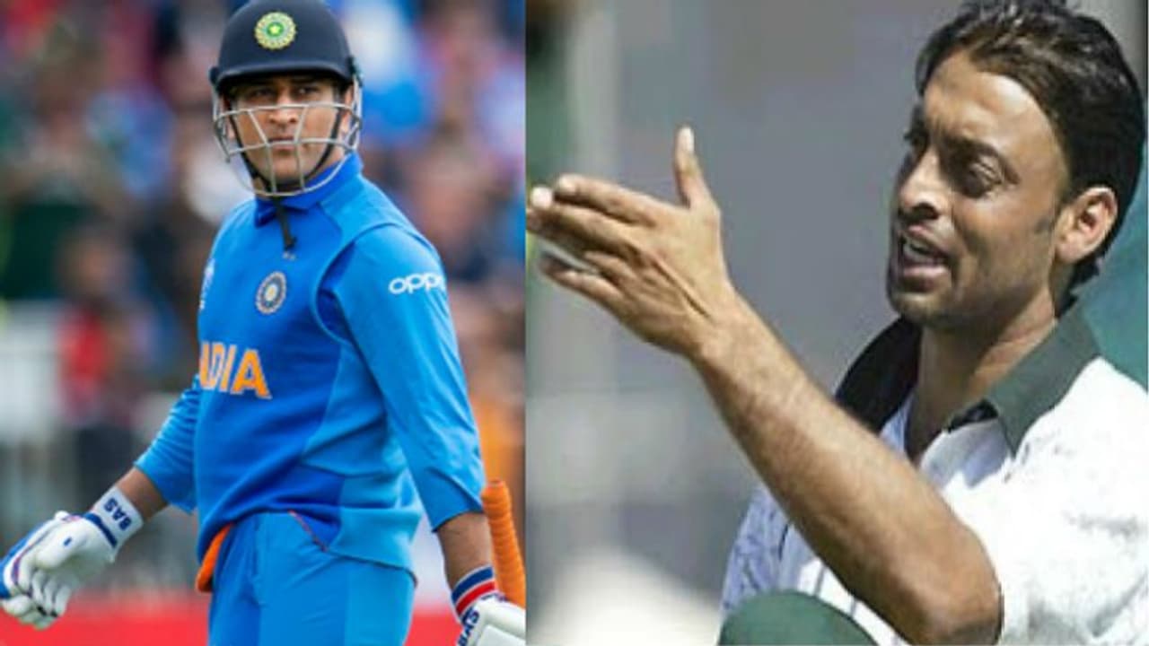 தோனியின் ஓய்வு குறித்து அக்தர்லாம் பேசுற அளவுக்கு ஆயிப்போச்சு.. இரக்கமே இல்லாமல் அக்தர் பண்ண காமெடி தோனியின் ஓய்வு குறித்து அக்தர்லாம் பேசுற அளவுக்கு ஆயிப்போச்சு.. இரக்கமே இல்லாமல் அக்தர் பண்ண காமெடி