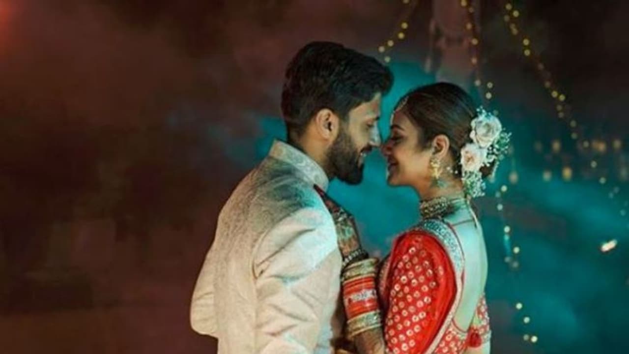 নুসরতের রিসেপশনে বসিরহাটের স্পেশাল মিষ্টি, নিজে হাতেই মেনু সাজালেন তারকা সাংসদ