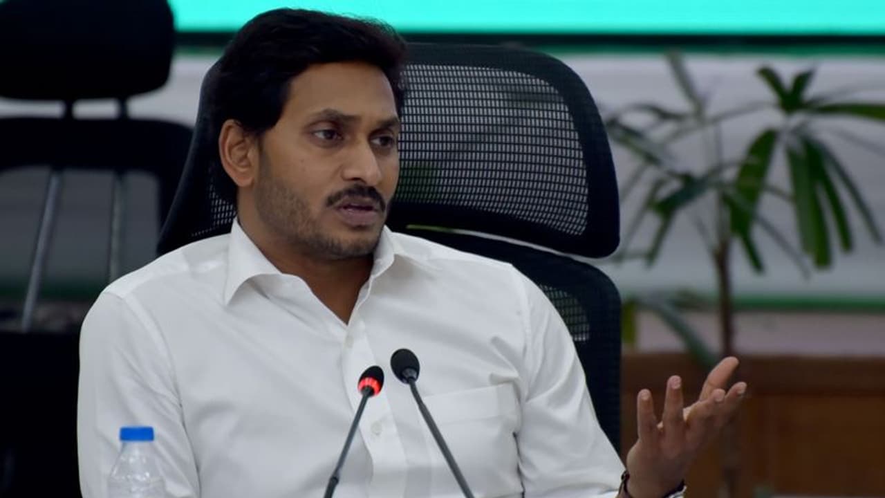 Andhra Pradesh chief minister orders probe into ‘massively corrupt' deals of Naidu govt Andhra Pradesh chief minister orders probe into ‘massively corrupt' deals of Naidu govt