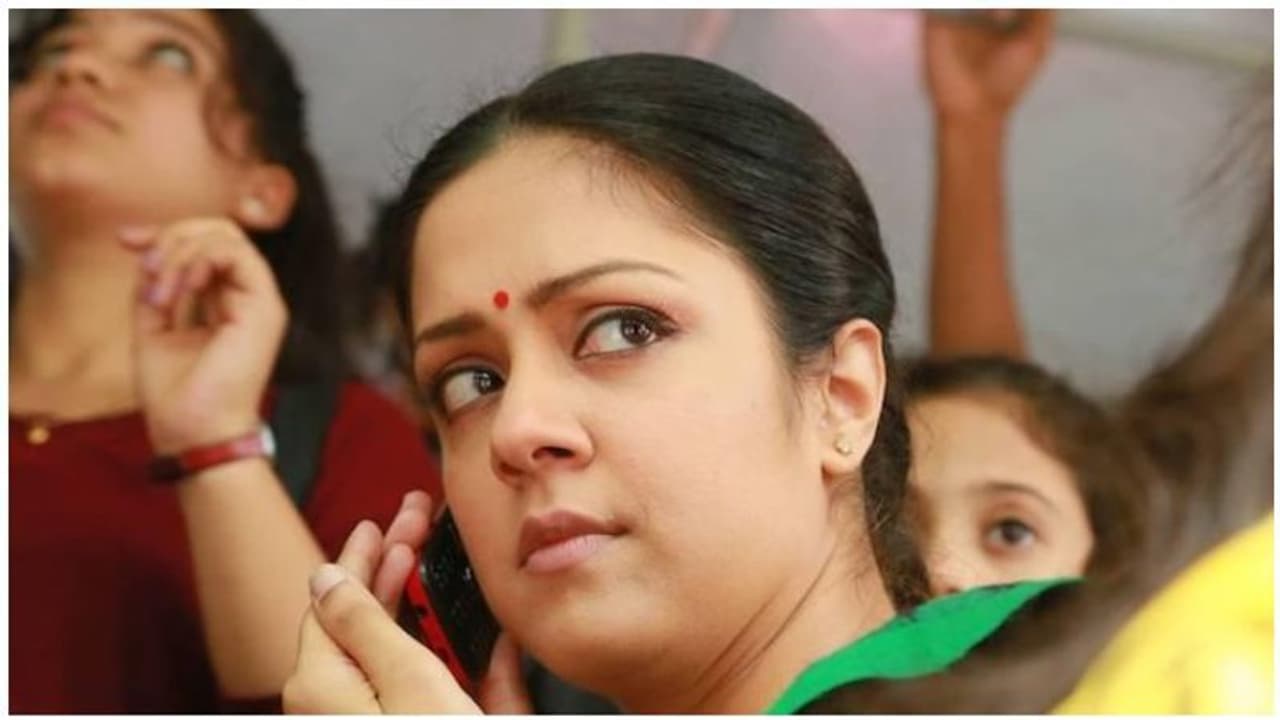 மாணவர்களுக்கு என்ன தேவையோ அதை முதல்ல செஞ்சு குடுங்க ! அப்புறம் நீட் தேர்வை நடத்துங்க !! அரசியல்வாதிகளை அதிர வைத்த ஜோதிகா … மாணவர்களுக்கு என்ன தேவையோ அதை முதல்ல செஞ்சு குடுங்க ! அப்புறம் நீட் தேர்வை நடத்துங்க !! அரசியல்வாதிகளை அதிர வைத்த ஜோதிகா …