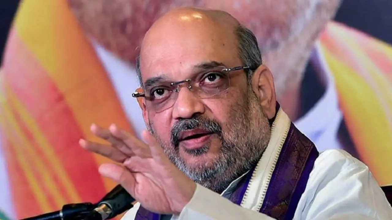 तय कार्यक्रम से चार दिन पहले कश्मीर क्यों पहुंच रहे हैं अमित शाह