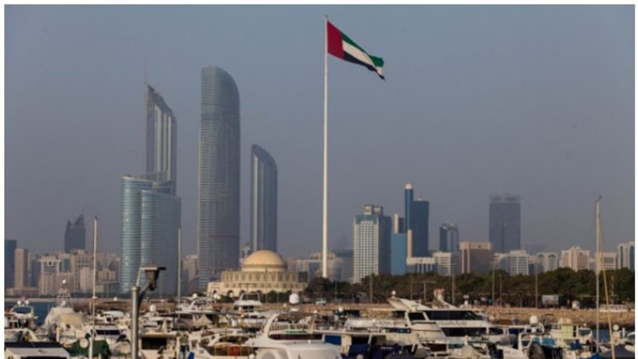 യുഎഇയിലെ സ്വകാര്യ കമ്പനികള്‍ സ്വദേശിവത്കരണ നടപടികള്‍ ത്വരിതപ്പെടുത്തണമെന്ന് നിര്‍ദേശം