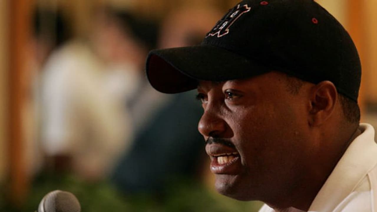 ഇന്ത്യയെ പൂട്ടണം, മാനം കാക്കണം; വിന്‍ഡീസ് ക്രിക്കറ്റിന്‍റെ രക്ഷകനാകാന്‍ ലാറ എത്തുന്നു