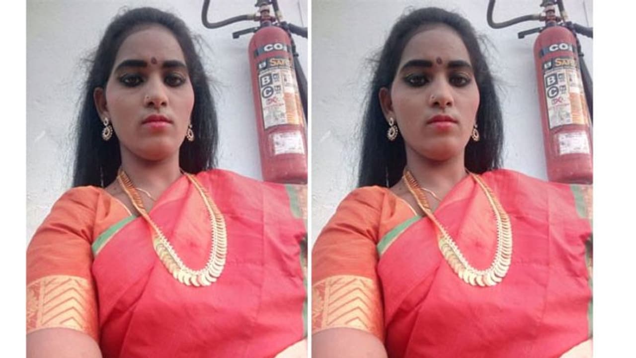 காணாமல் போன சீரியல் நடிகை! போலீசில் பெற்றோர் பரபரப்பு புகார்! காணாமல் போன சீரியல் நடிகை! போலீசில் பெற்றோர் பரபரப்பு புகார்!