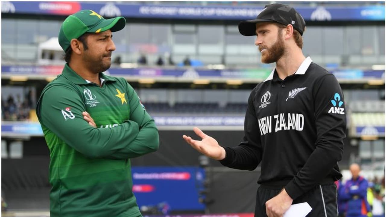 സെമി പ്രതീക്ഷ നിലനിര്ത്താന് പാക്കിസ്ഥാന്; ടോസ് നേടി ന്യുസിലന്ഡ് സെമി പ്രതീക്ഷ നിലനിര്ത്താന് പാക്കിസ്ഥാന്; ടോസ് നേടി ന്യുസിലന്ഡ്