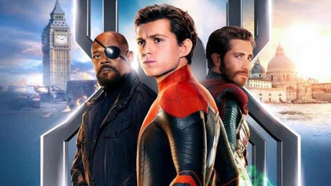 'స్పైడర్ మ్యాన్ ఫార్ ఫ్రమ్ హోం' ఇండియాలో ముందుగానే..! 'స్పైడర్ మ్యాన్ ఫార్ ఫ్రమ్ హోం' ఇండియాలో ముందుగానే..!