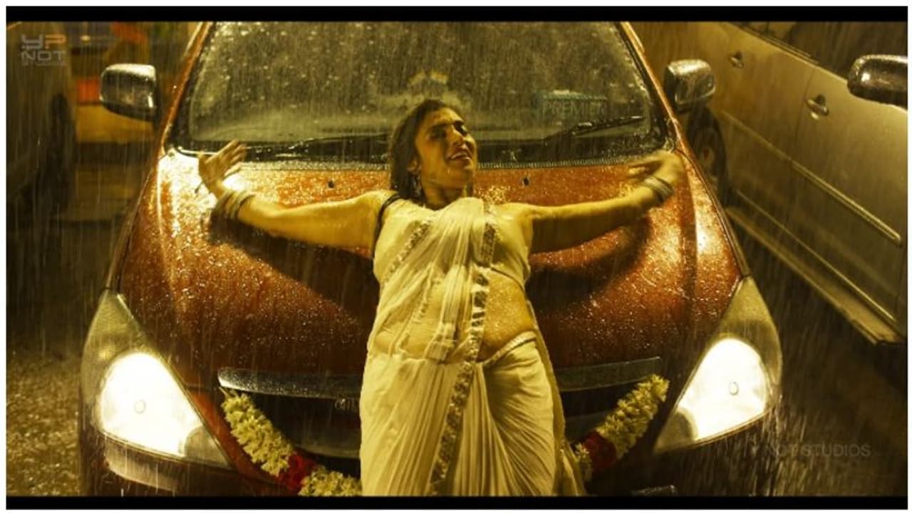 ஐம்பது வயசுல அயிட்டம் டான்ஸ் ஆடுன கஸ்தூரியே....மானத்தை வாங்கும் லாஸ்லியா ஆர்மி... ஐம்பது வயசுல அயிட்டம் டான்ஸ் ஆடுன கஸ்தூரியே....மானத்தை வாங்கும் லாஸ்லியா ஆர்மி...