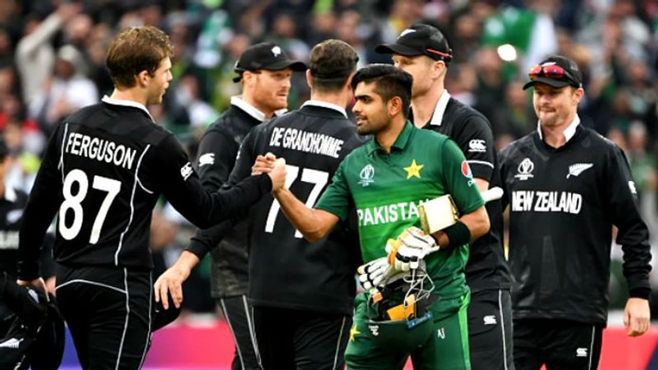 বিরাট হলেন বাবর! '৯২ এর আশ্চর্য দৌড়েই থাকল পাকিস্তান