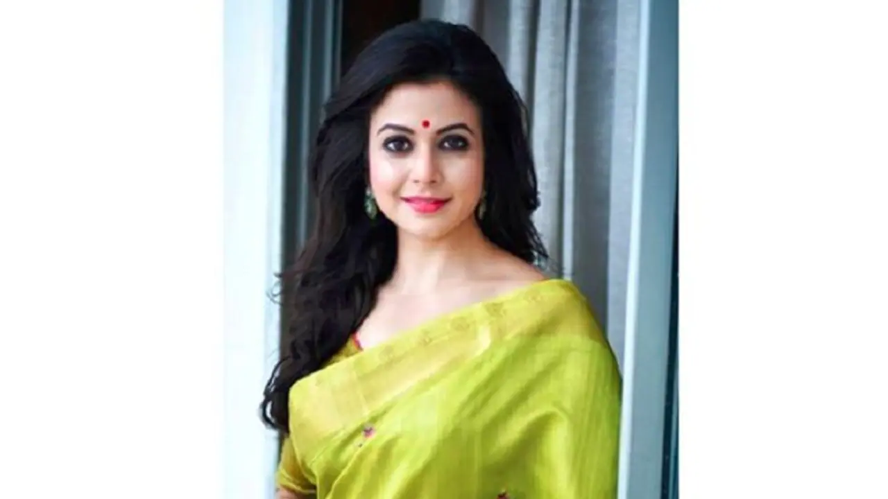 মা হতে চলেছেন কোয়েল, পোস্টকার্ডেই জানালেন খুশির খবর মা হতে চলেছেন কোয়েল, পোস্টকার্ডেই জানালেন খুশির খবর