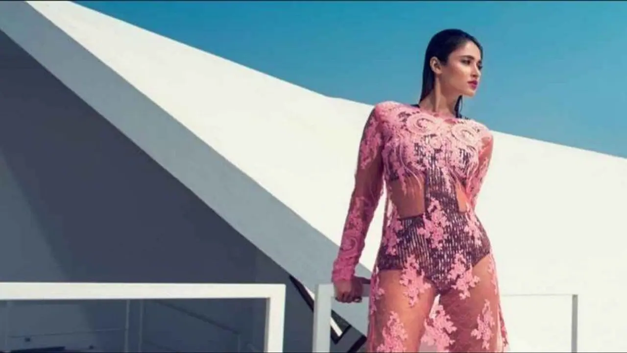 सोशल मीडिया में छाई Sexy एंड Hot इलियाना डी क्रूज़, देखें New sexy look सोशल मीडिया में छाई Sexy एंड Hot इलियाना डी क्रूज़, देखें New sexy look