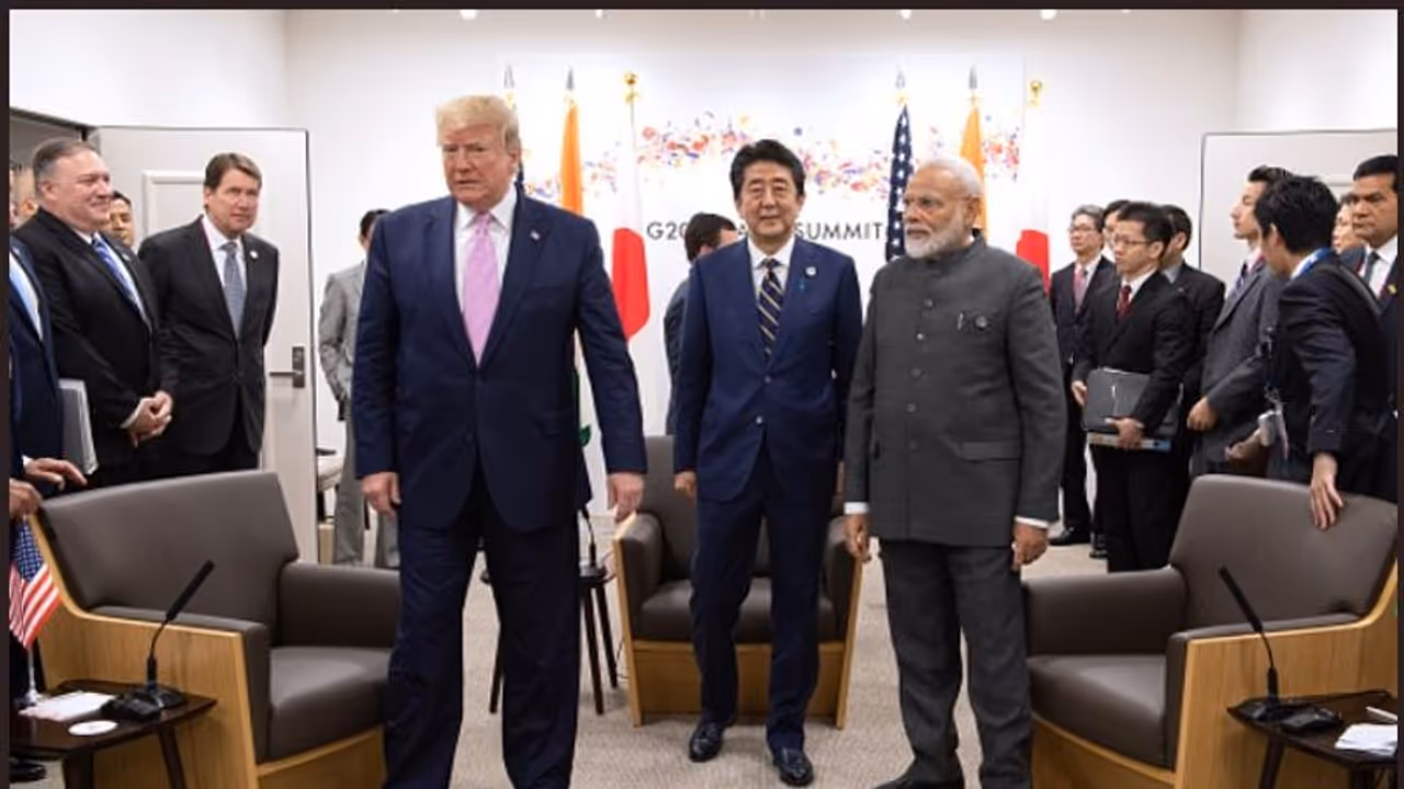 ജി 20 ഉച്ചകോടിക്ക് മുമ്പ് ട്രംപ് മോദി കൂടിക്കാഴ്ച: വ്യാപാരം, പ്രതിരോധം, 5 ജി എന്നിവ പ്രധാന ചർച്ച ജി 20 ഉച്ചകോടിക്ക് മുമ്പ് ട്രംപ് മോദി കൂടിക്കാഴ്ച: വ്യാപാരം, പ്രതിരോധം, 5 ജി എന്നിവ പ്രധാന ചർച്ച