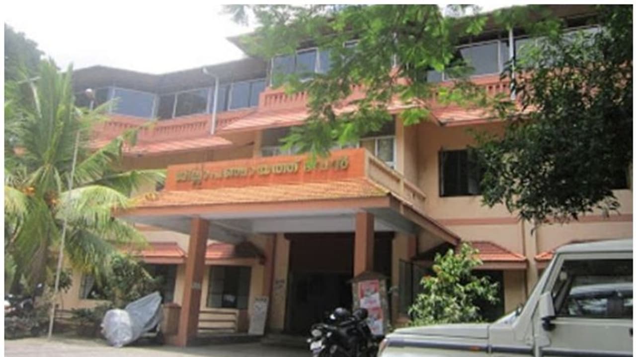 കേരളാ കോണ്ഗ്രസിന് ജില്ലാ പഞ്ചായത്ത് പ്രസിഡന്റ് സ്ഥാനം നൽകില്ല; കോട്ടയത്ത് യുഡിഎഫിൽ തർക്കം കേരളാ കോണ്ഗ്രസിന് ജില്ലാ പഞ്ചായത്ത് പ്രസിഡന്റ് സ്ഥാനം നൽകില്ല; കോട്ടയത്ത് യുഡിഎഫിൽ തർക്കം